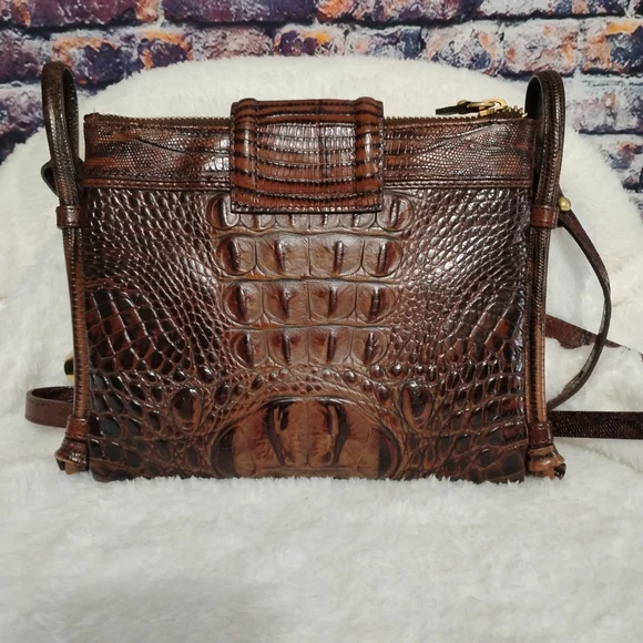 Vintage Brahmin Brown Pecan Melbourne Crossbody Leather String Wallet Organizer - Picture 2 of 13